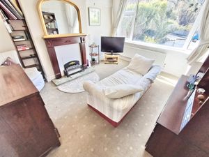 Photo 4- click for photo gallery